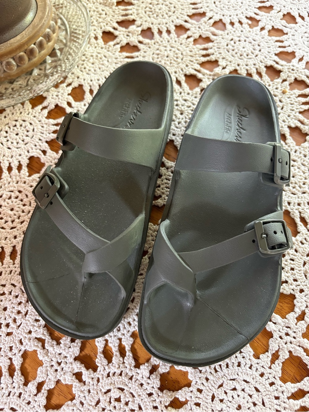 Womens Skechers Foamies Arch Fit Cali Breeze 2.0 Olive Sandals Size 8